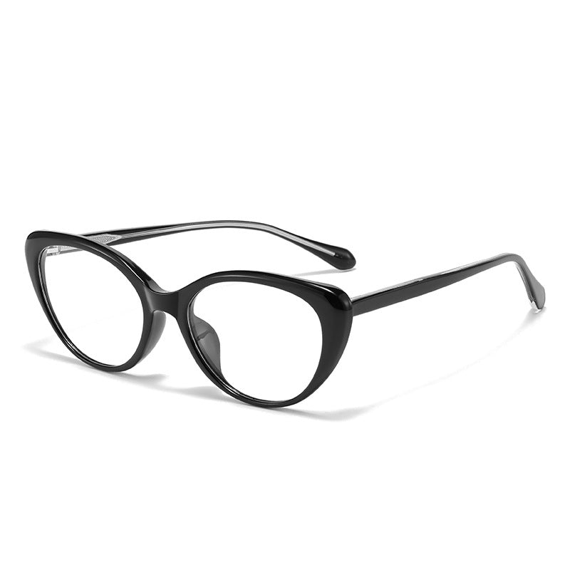 Lunettes à monture œil-de-chat noire à verres transparents, photo produit en angle